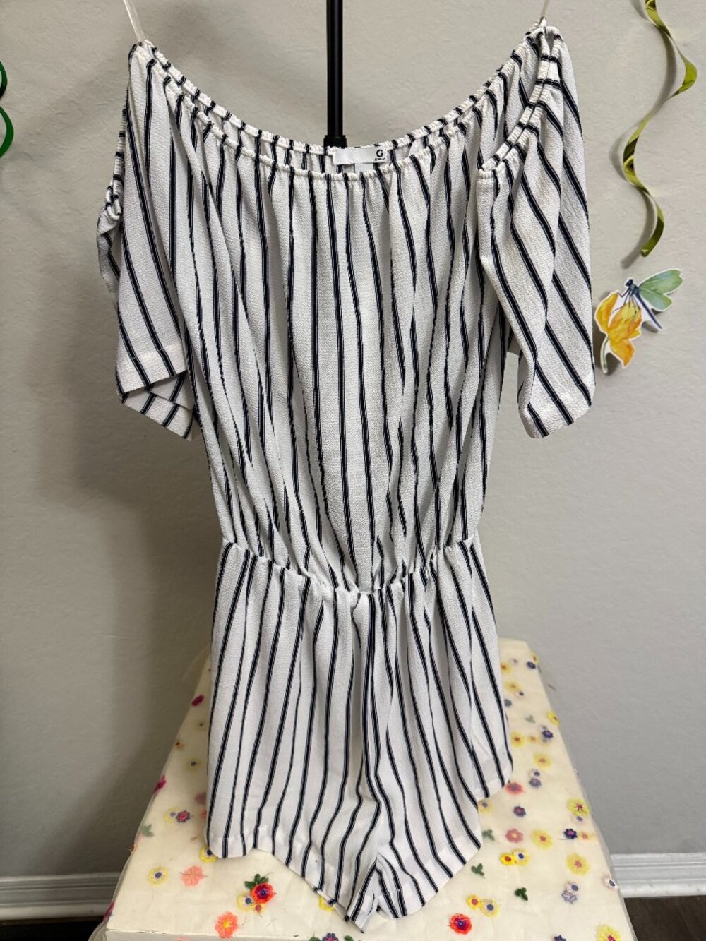 G by GUESS Off-The-Shoulder Striped Romper Size